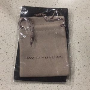 Authentic David Yurman jewelry pouch & cloth